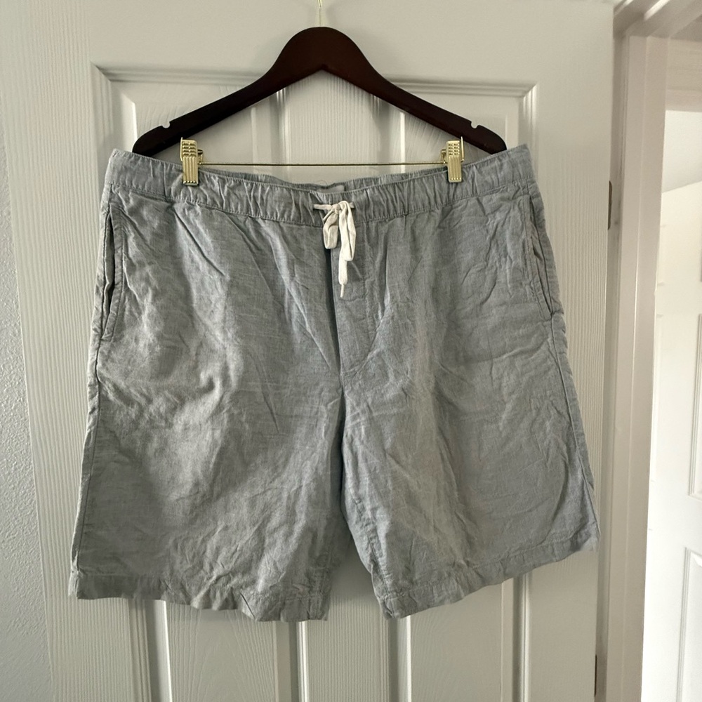 H&M Light Gray Flat Front Shorts